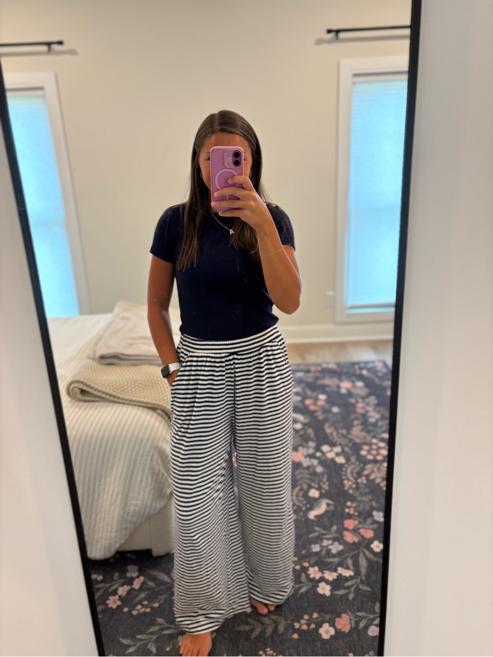 NWT Abercrombie & Fitch The Lounge Collection Navy and White Wide-Leg Pants